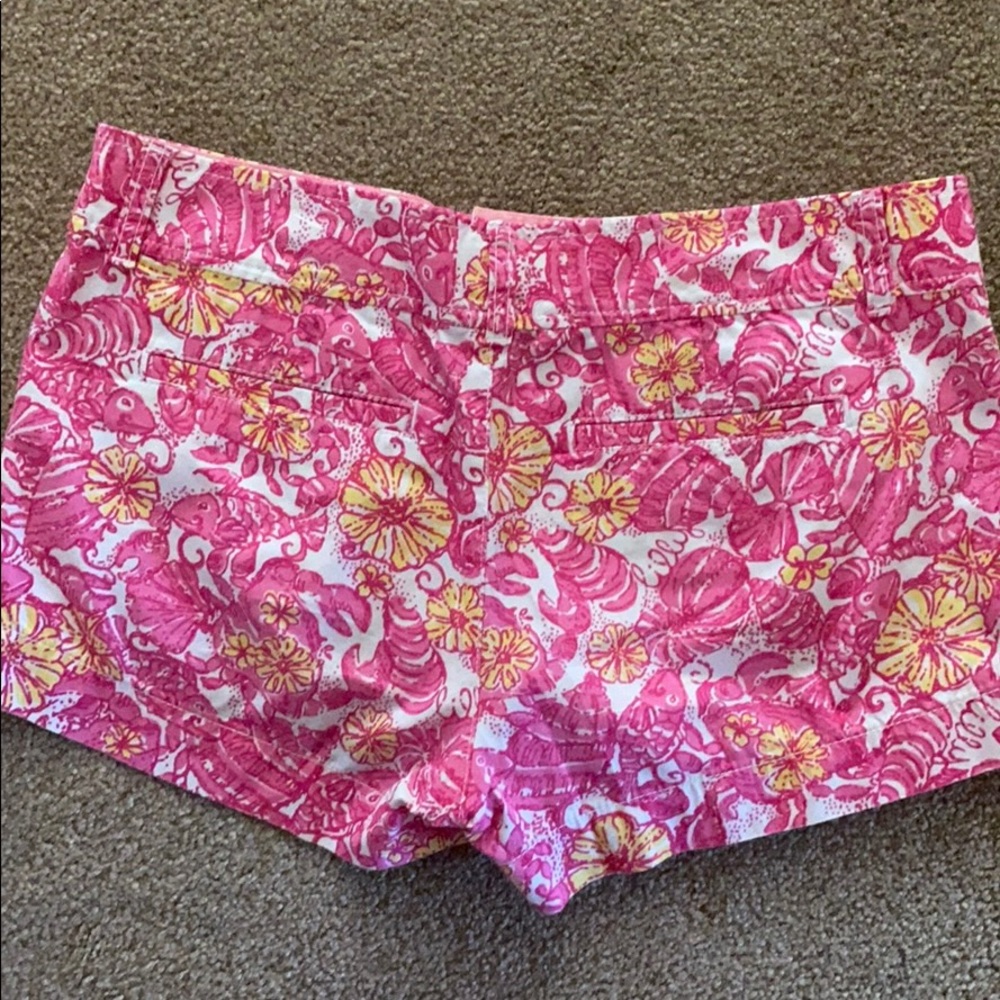 Lilly Pulitzer Walsh shorts - Picture 3 of 3